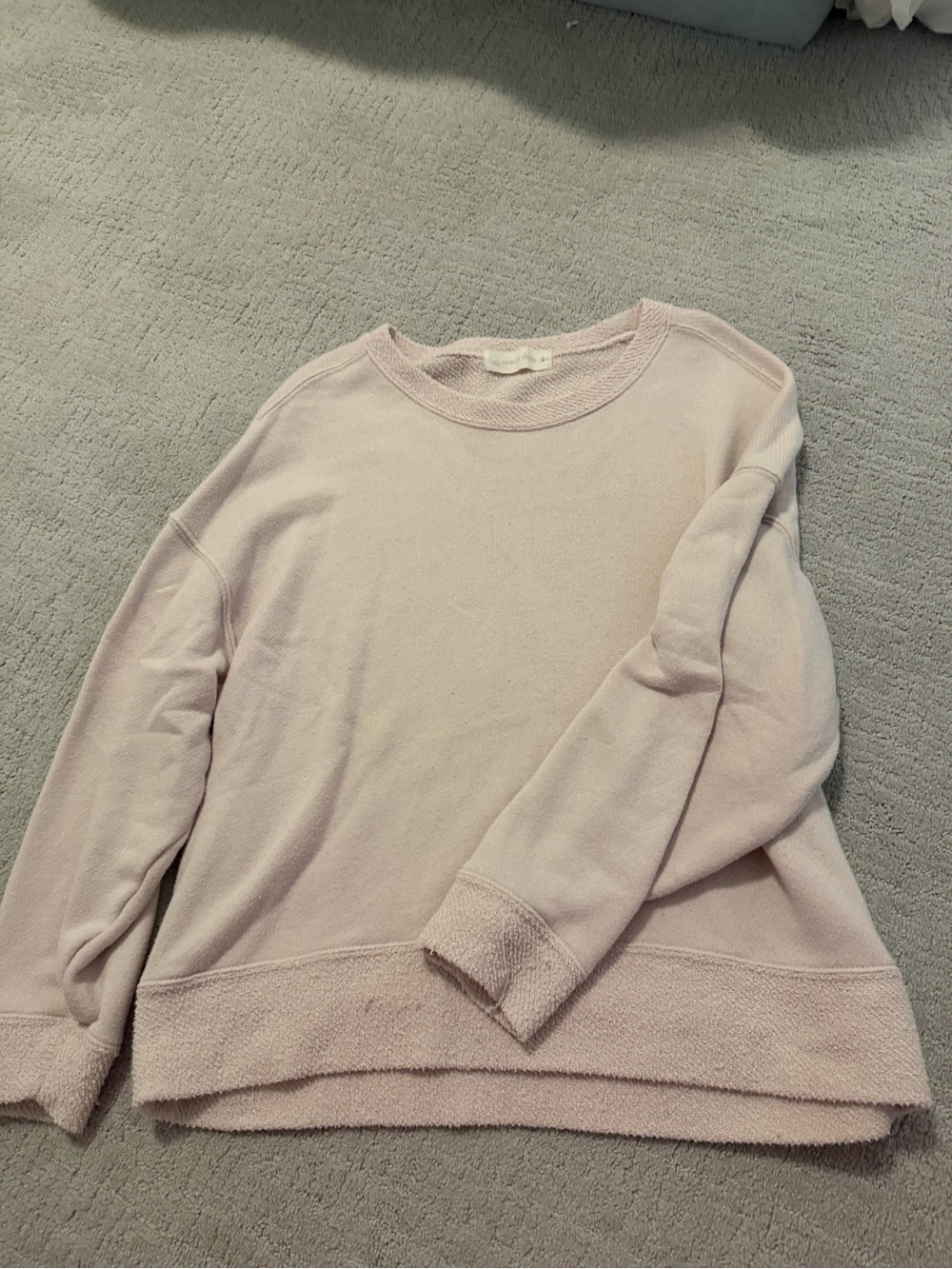Ocean Drive Women's Crewneck Sweater in Pale Pink